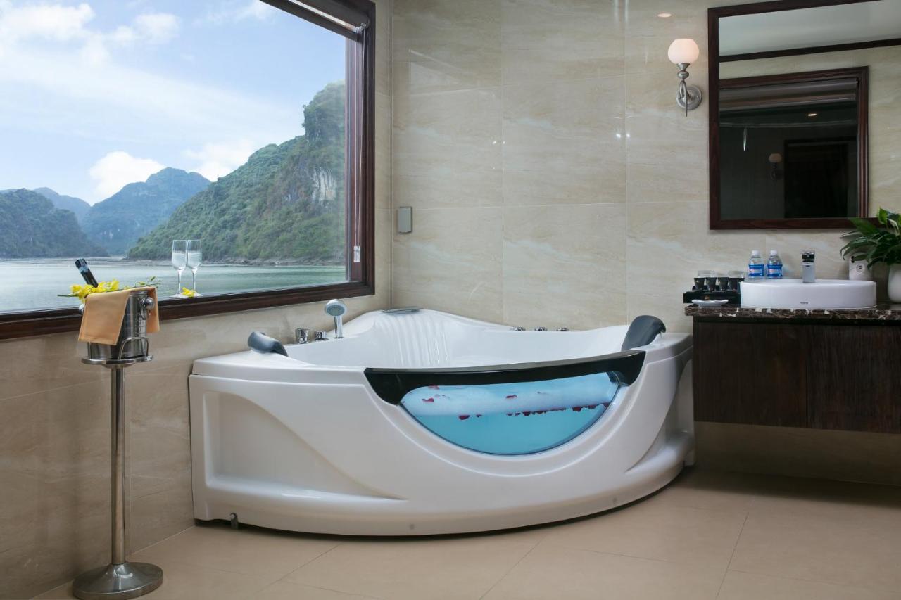Mon Cheri Cruises Ha Long Exterior foto